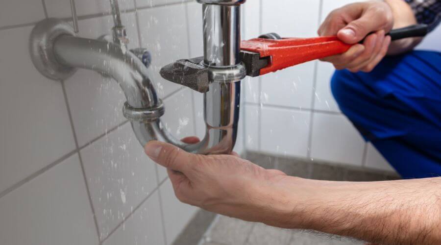 Professional sink repair in Zwingle, IA